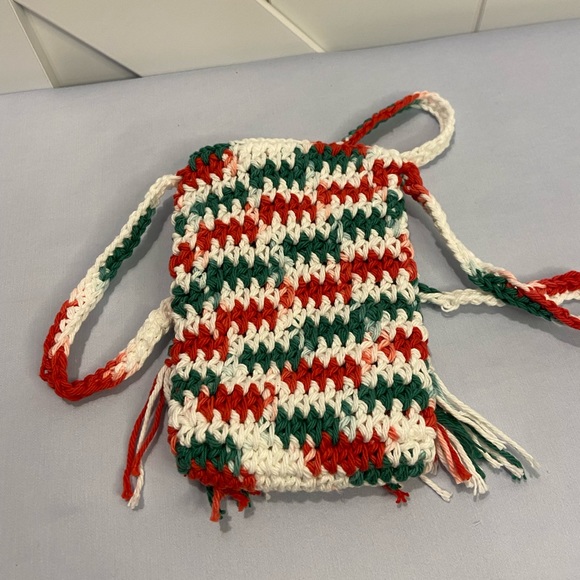 Handmade Crochet Small Crossbody Bag - Picture 4 of 6